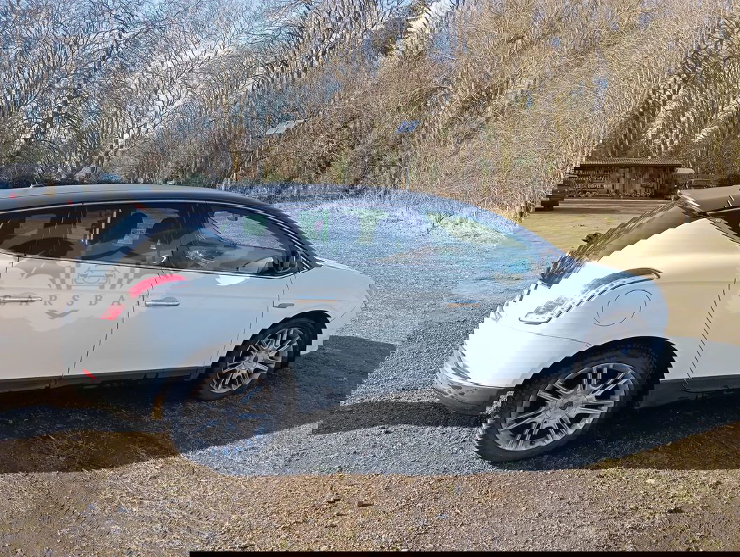 Lancia Delta 2010