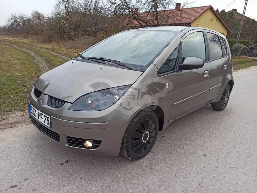 Mitsubishi Colt Z30 1.3 Instyle Edition Gold 2008
