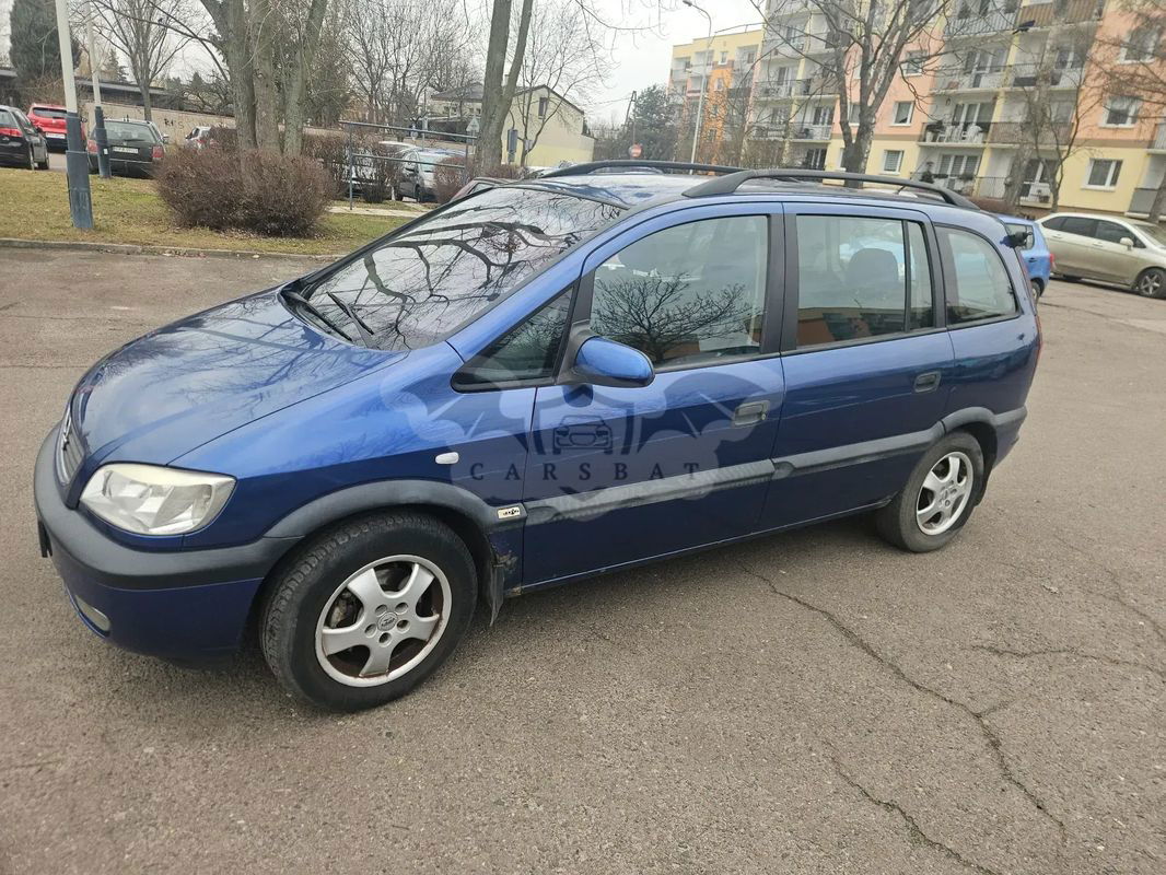 Opel Zafira A 1.8 16V Comfort 2002