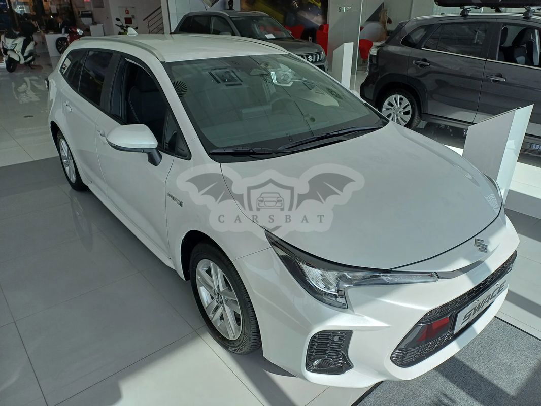 Suzuki Swace 1.8 Hybrid Premium Plus CVT 2024