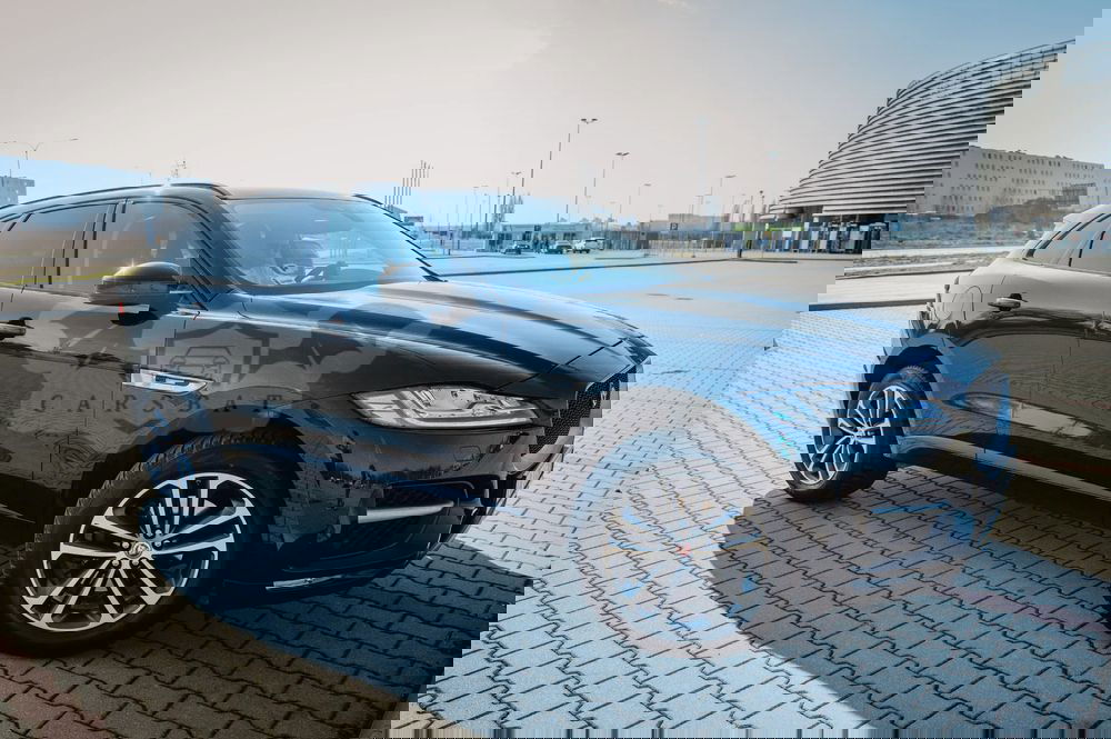 Jaguar F-Pace 2.0 i4D AWD R-Sport 2019