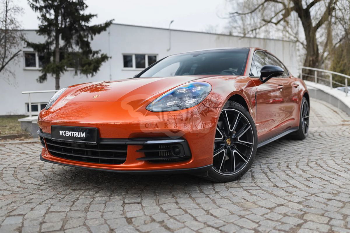 Porsche Panamera 4 2020