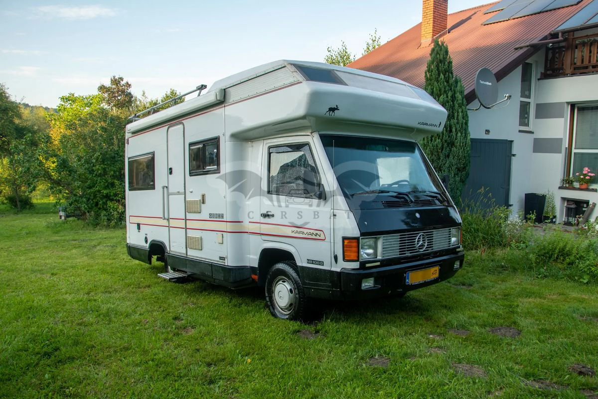 Mercedes-Benz MB 1990
