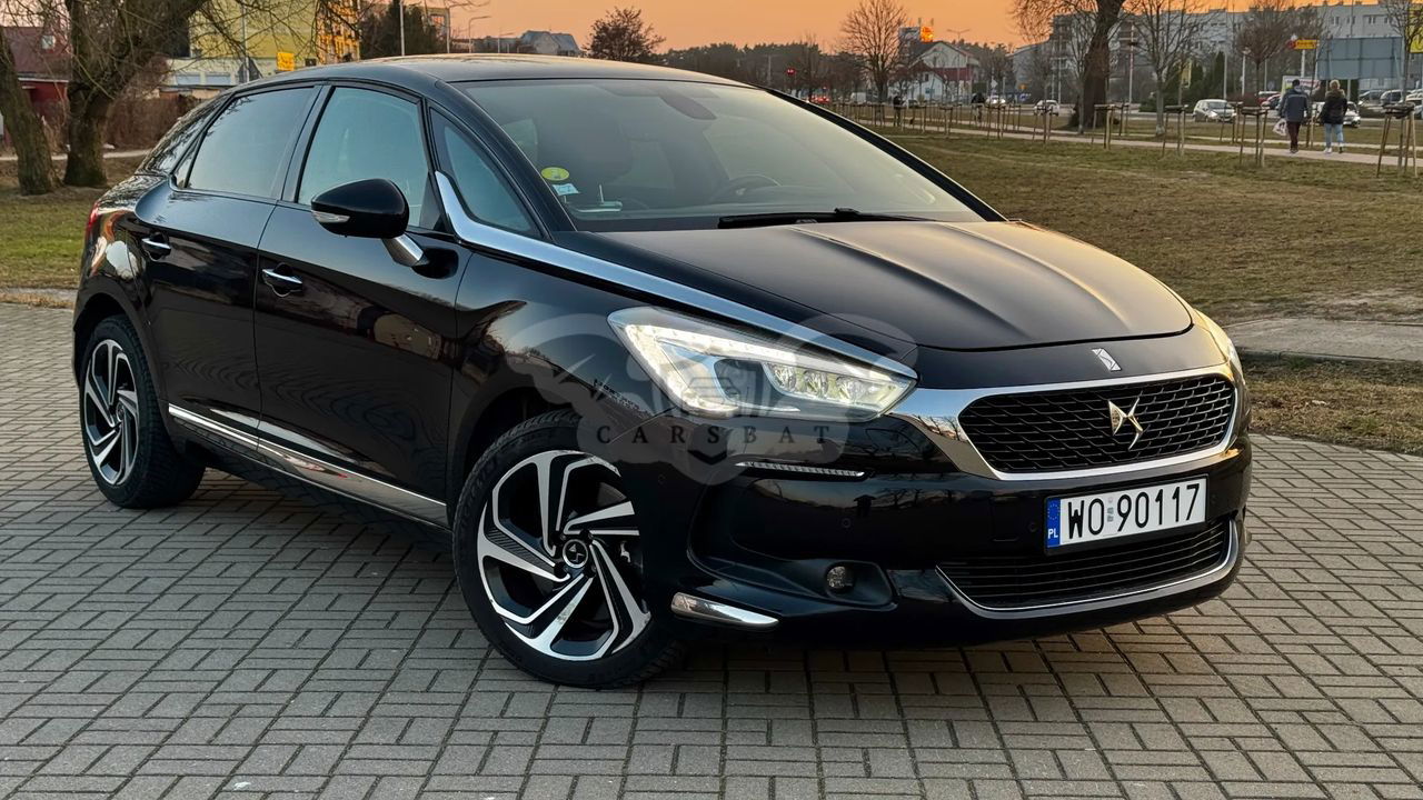 DS DS5 2017