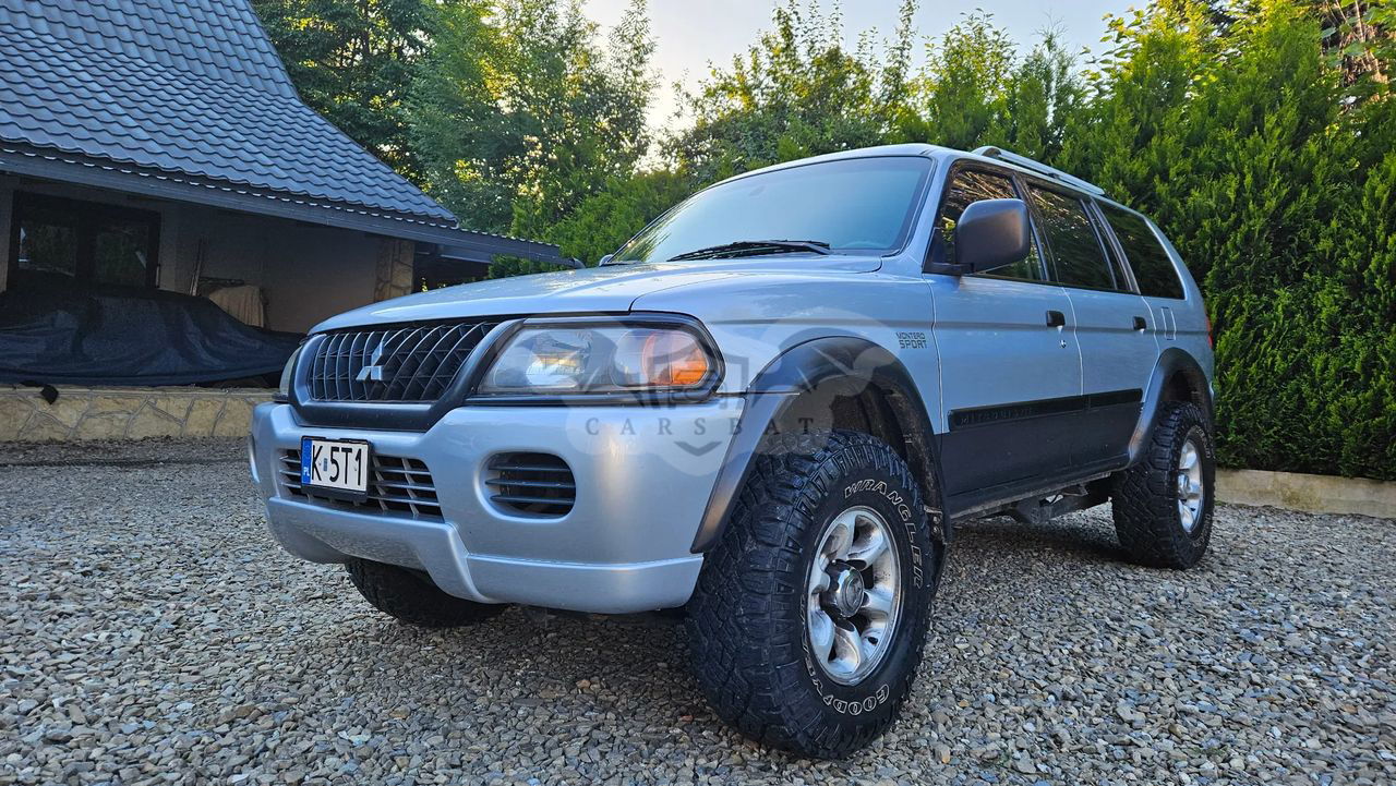 Mitsubishi Pajero III 2004