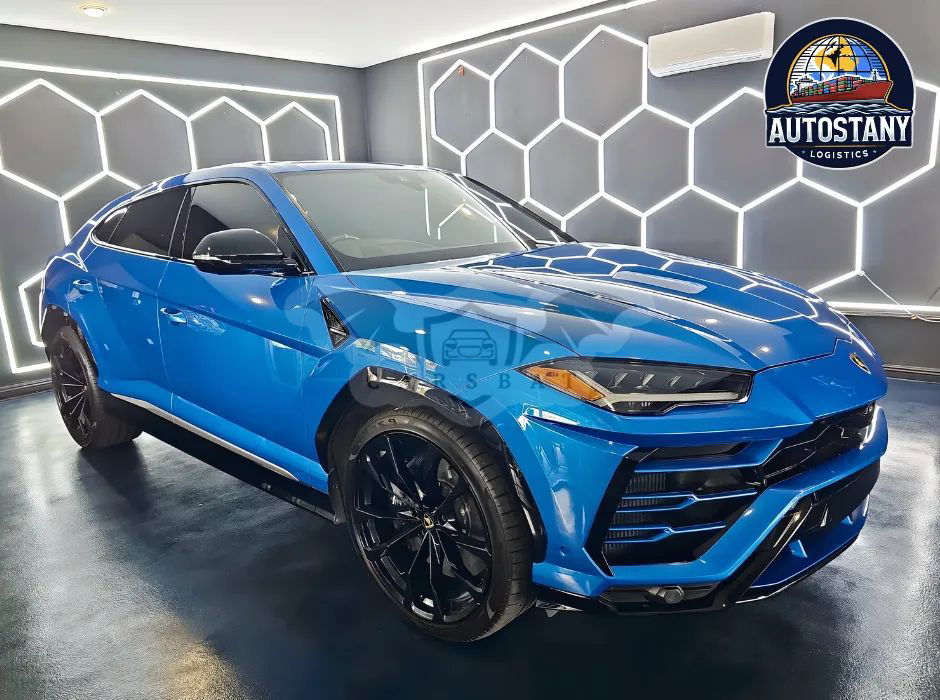 Lamborghini Urus Standard 2019