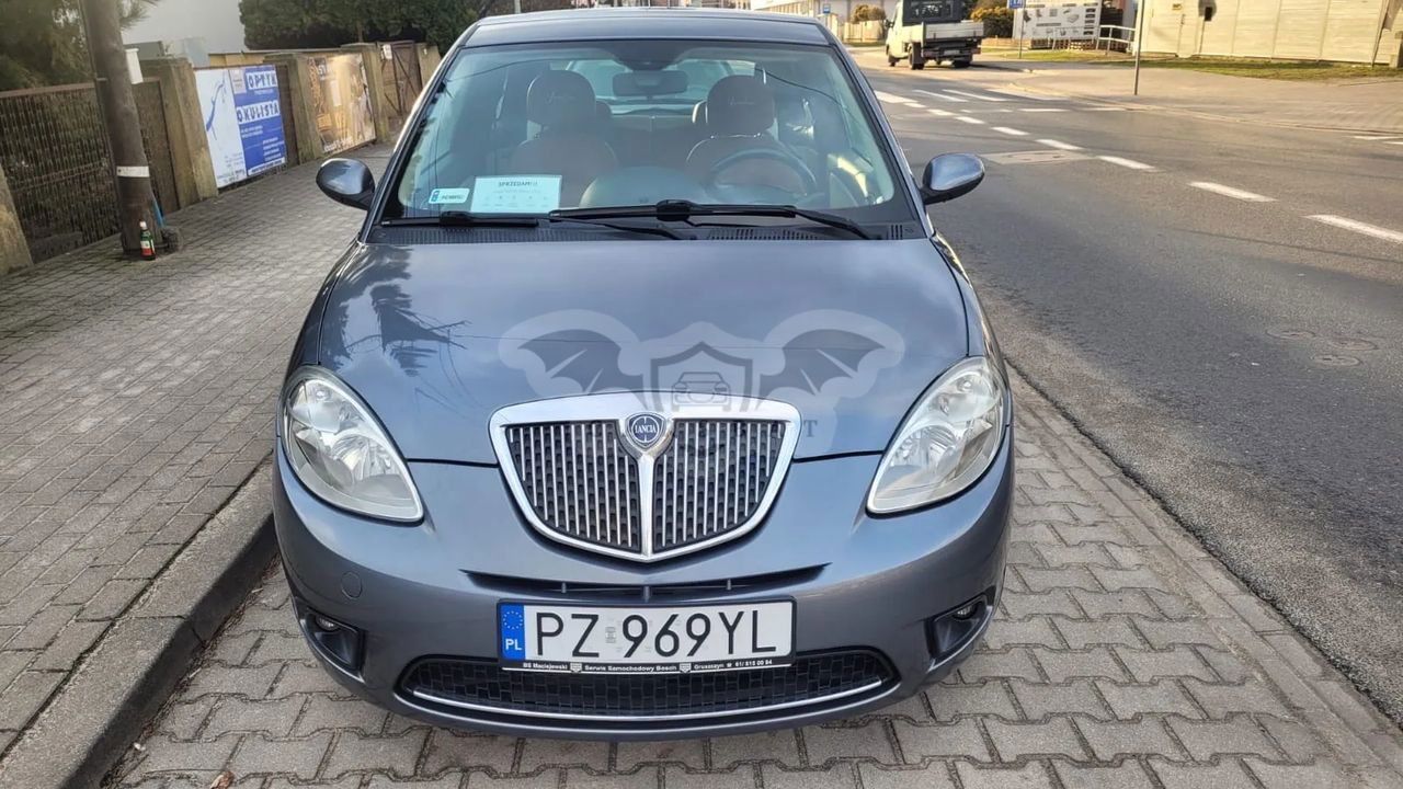 Lancia Ypsilon 1.4 16v Platino 2007