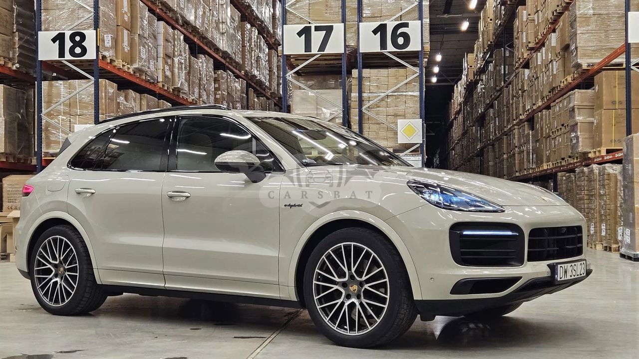 Porsche Cayenne III E-Hybrid 2022