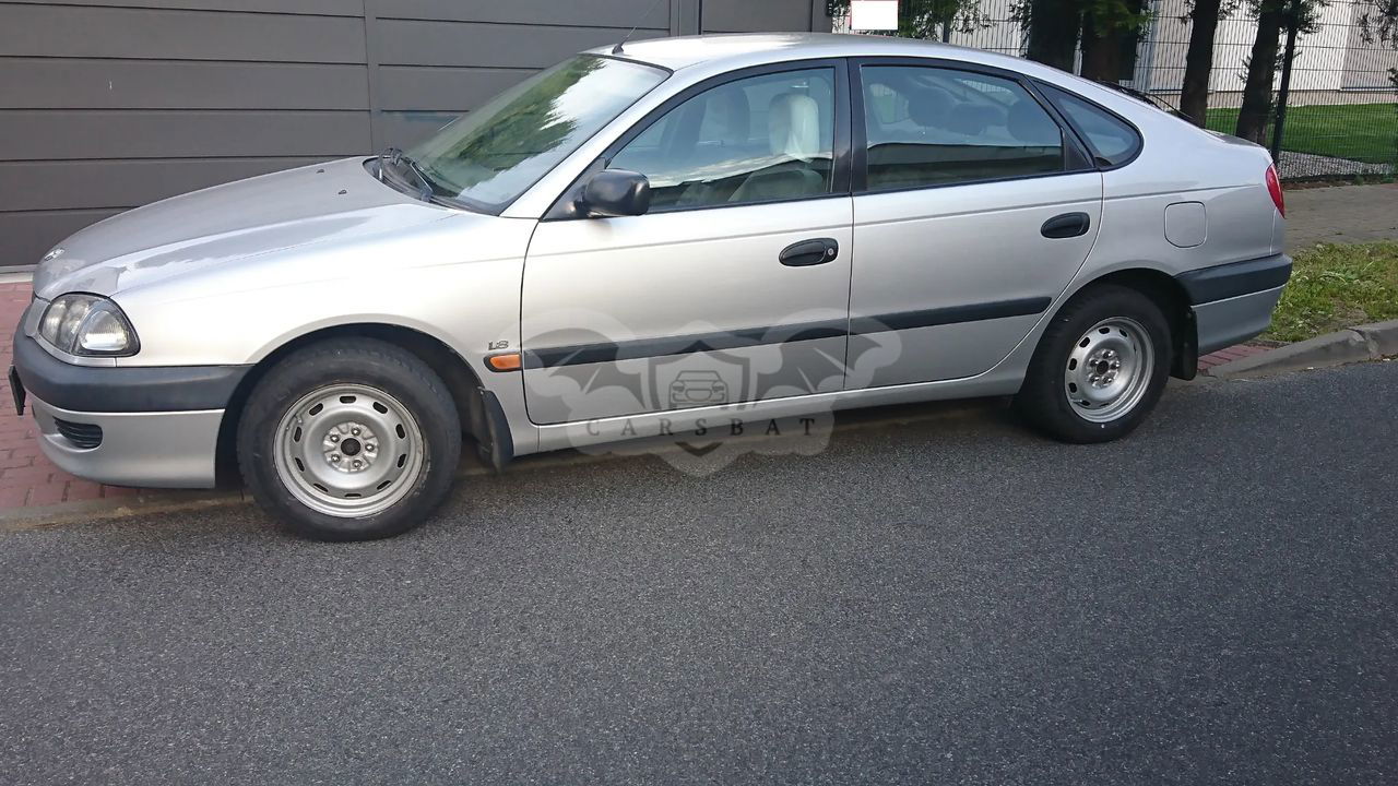 Toyota Avensis I 1.8 Terra 1998