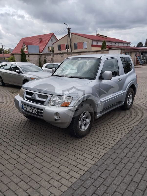 Mitsubishi Pajero III 2003