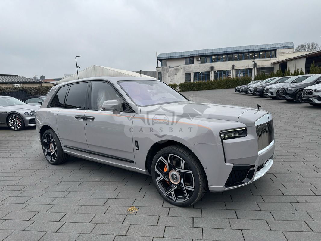 Rolls-Royce Cullinan Black Badge 2025