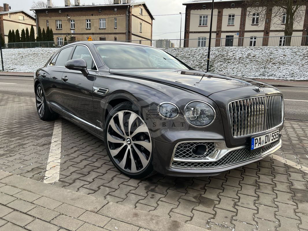 Bentley Flying Spur New V8 Azure 2023
