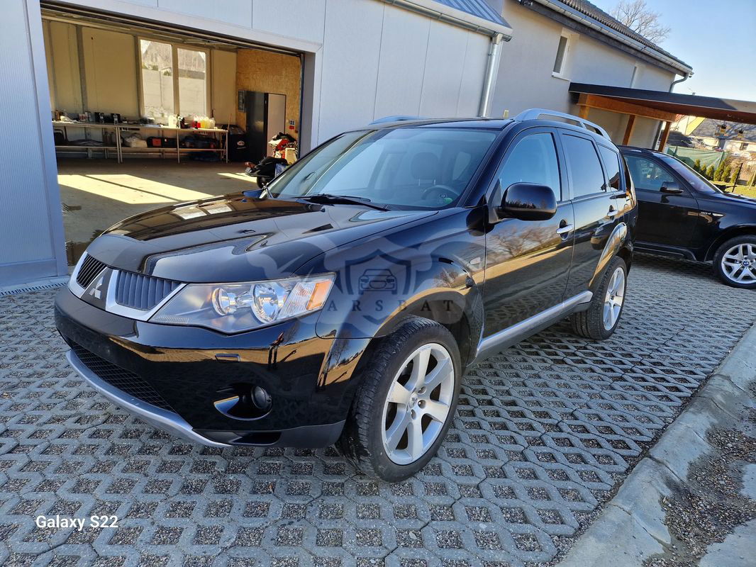 Mitsubishi Outlander II 2.4 4WD CVT Intense 2007