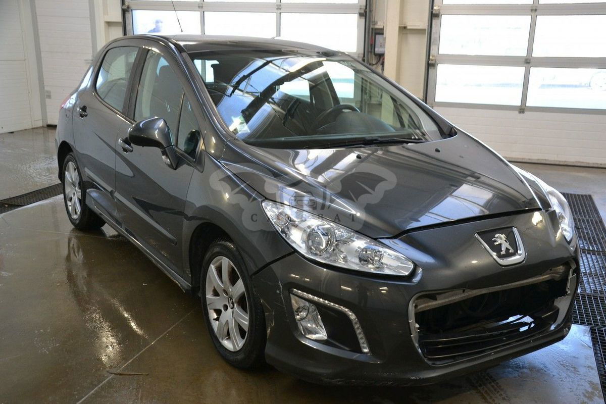 Peugeot 308 T7 2013