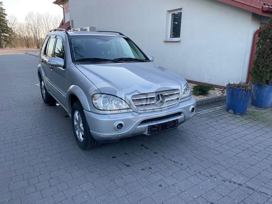 Mercedes-Benz ML W163 2003