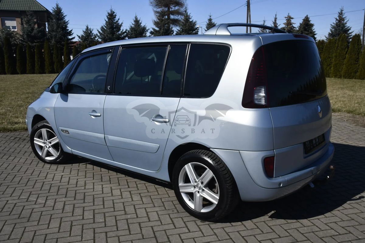 Renault Espace IV 2.0 dCi FAP Dynamique 2008