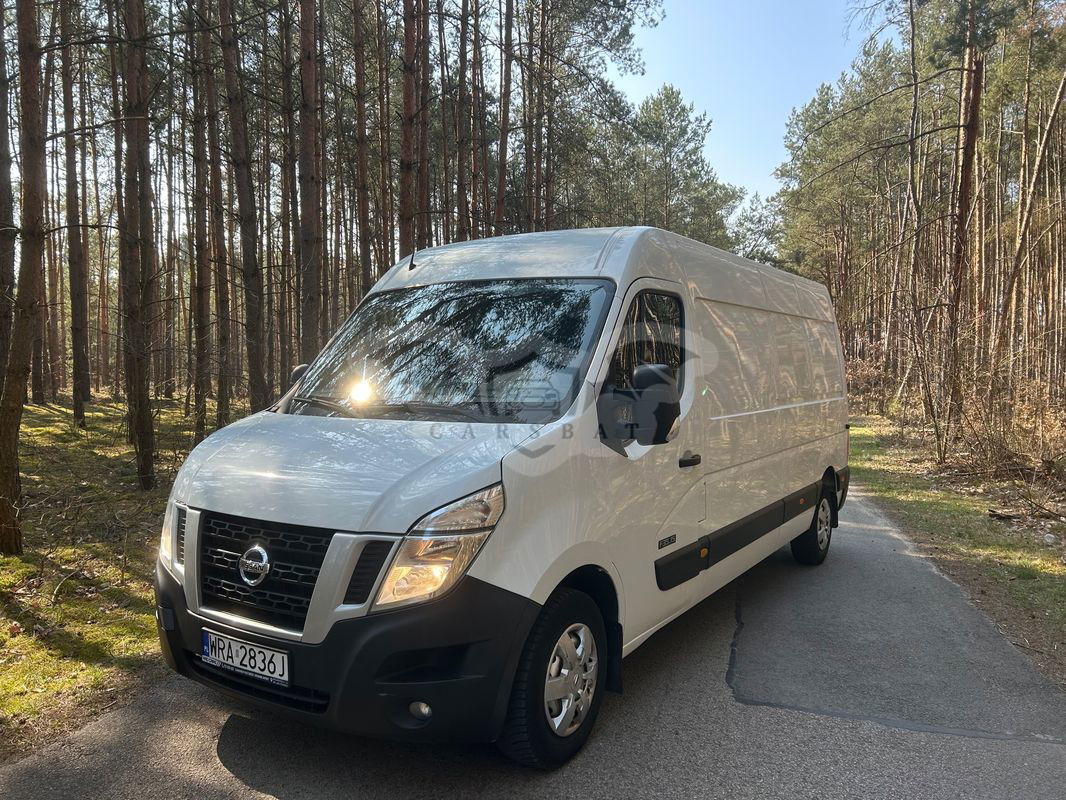Nissan NV400 2013