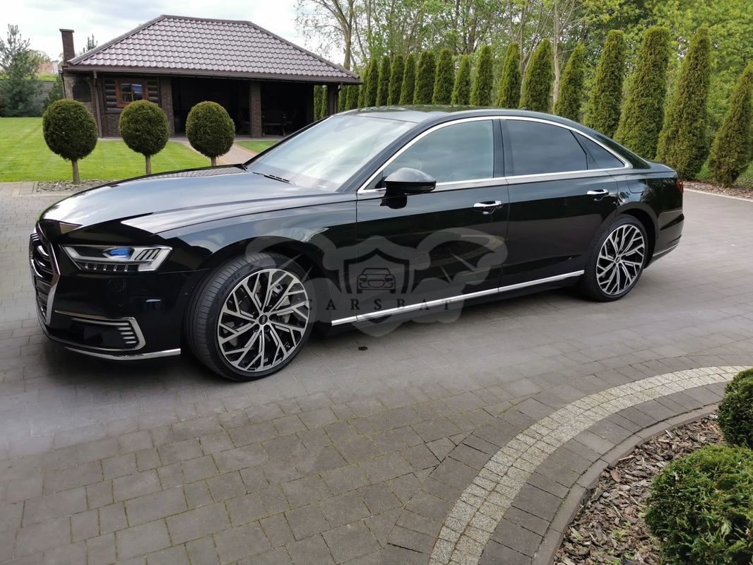 Audi A8 D5 2021