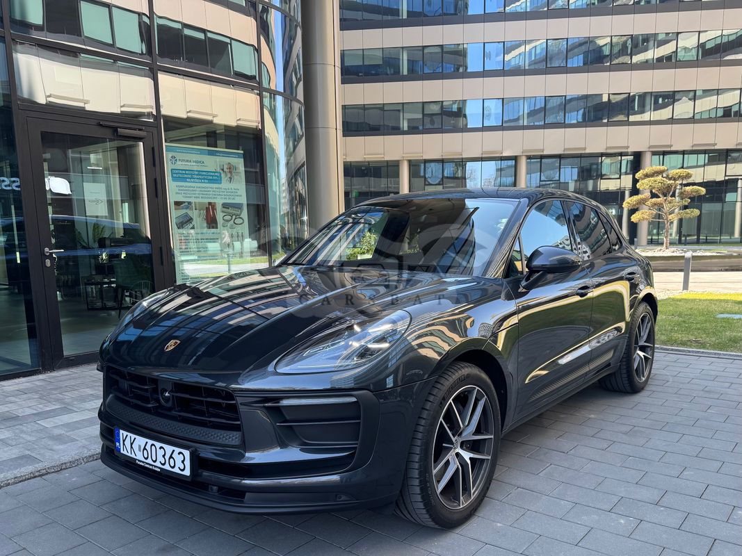 Porsche Macan I Standard 2022