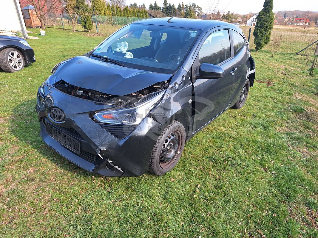 Toyota Aygo II x-play 2020