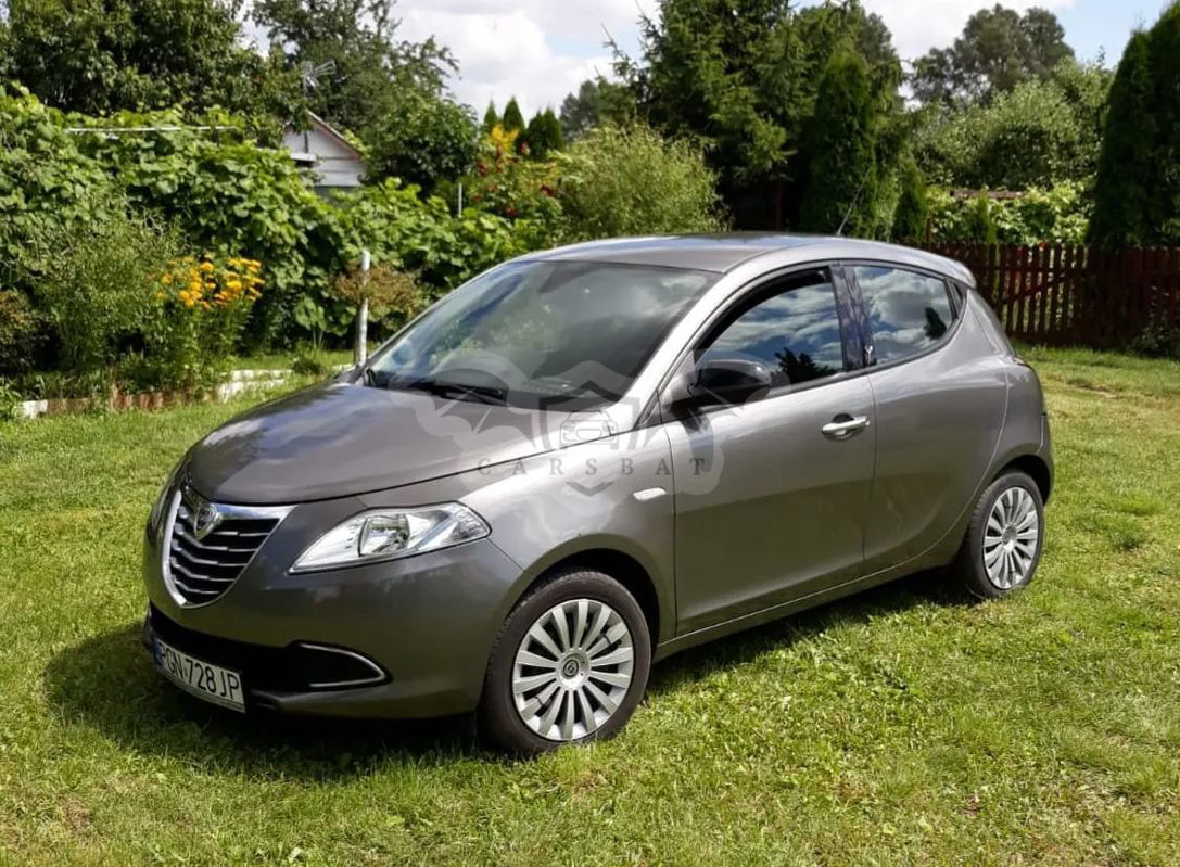 Lancia Ypsilon 1.2 8V Gold 2011