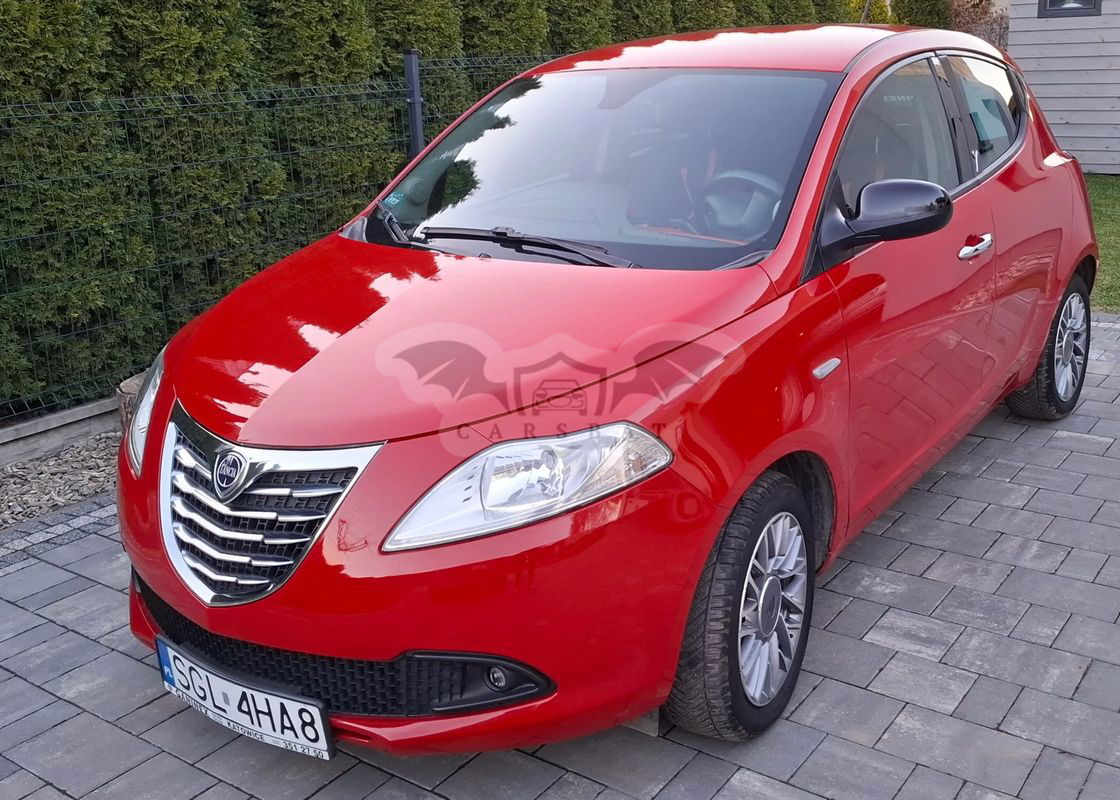 Lancia Ypsilon 1.2 8V Black&Red S&S 2012