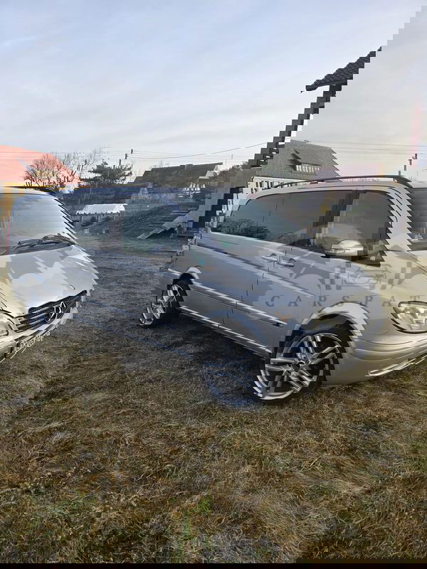 Mercedes-Benz Viano 2004