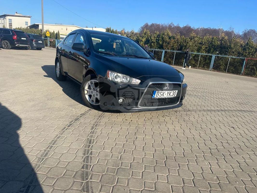 Mitsubishi Lancer VIII 1.6 Inform 2011
