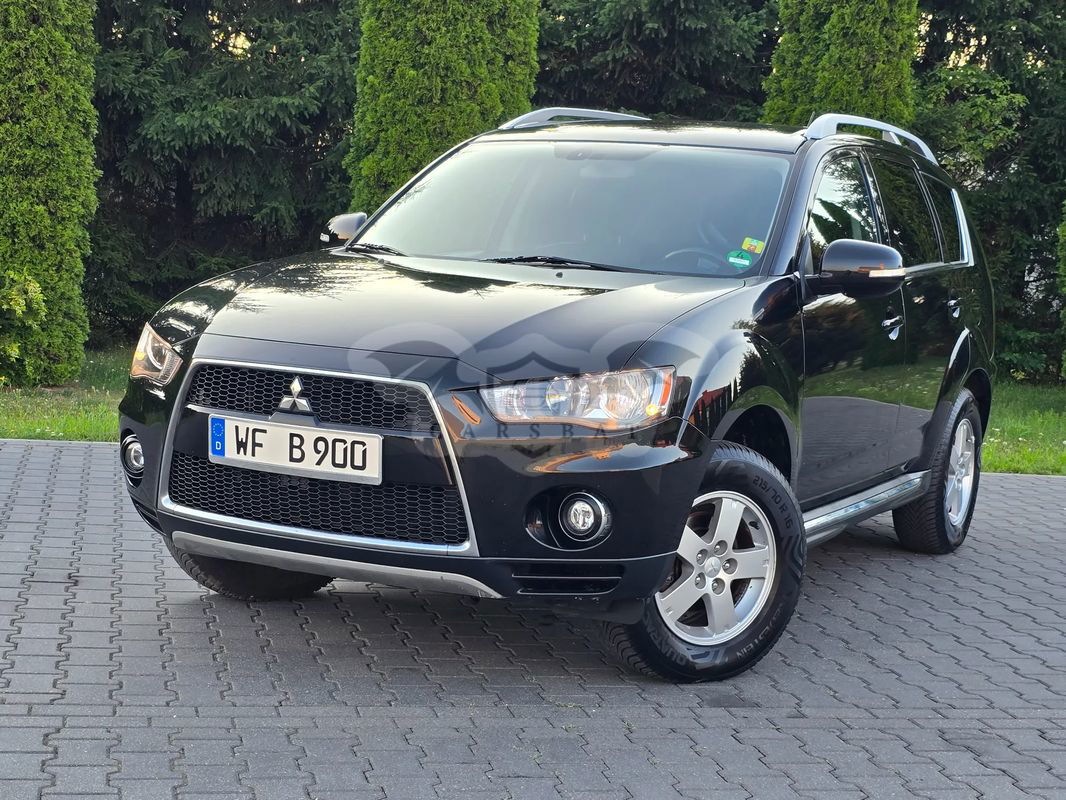 Mitsubishi Outlander II 2.0 2WD CVT Edition 2011