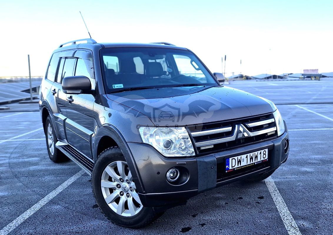 Mitsubishi Pajero IV 3.2 DID Instyle 2009