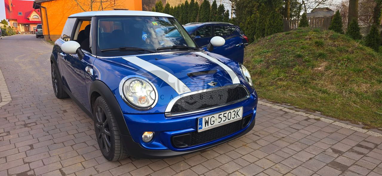 Mini Cooper Coupe 2012