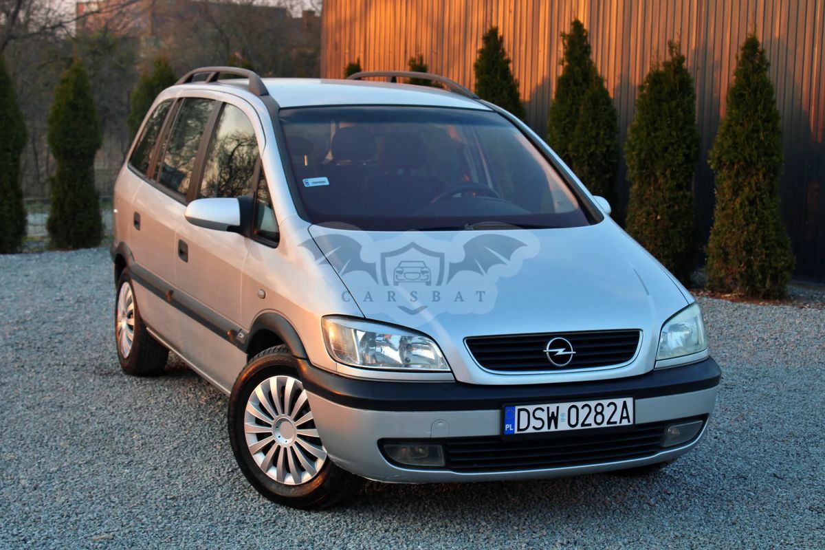 Opel Zafira A 1.8 16V Comfort 2000