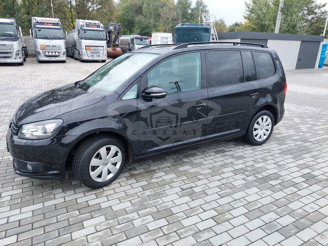 Volkswagen Touran II 2.0 TDI DPF Comfortline 2014