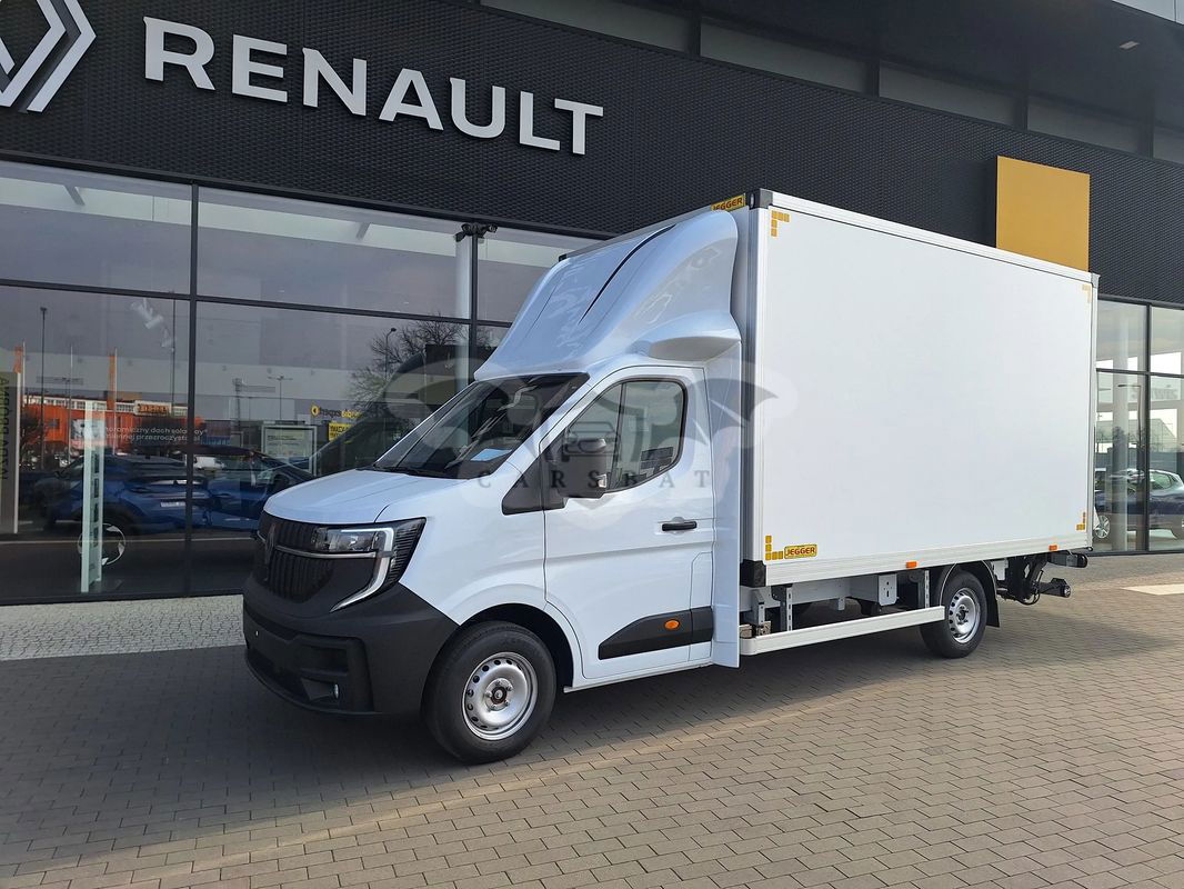 Renault Master 2025