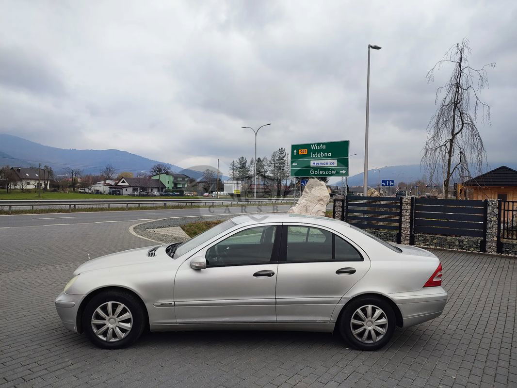 Mercedes-Benz C W203 2003