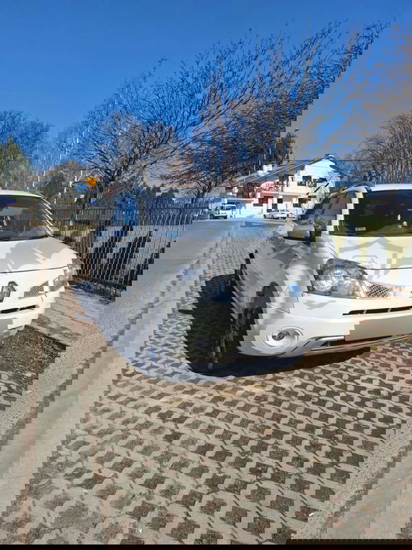 Renault R 4 2010