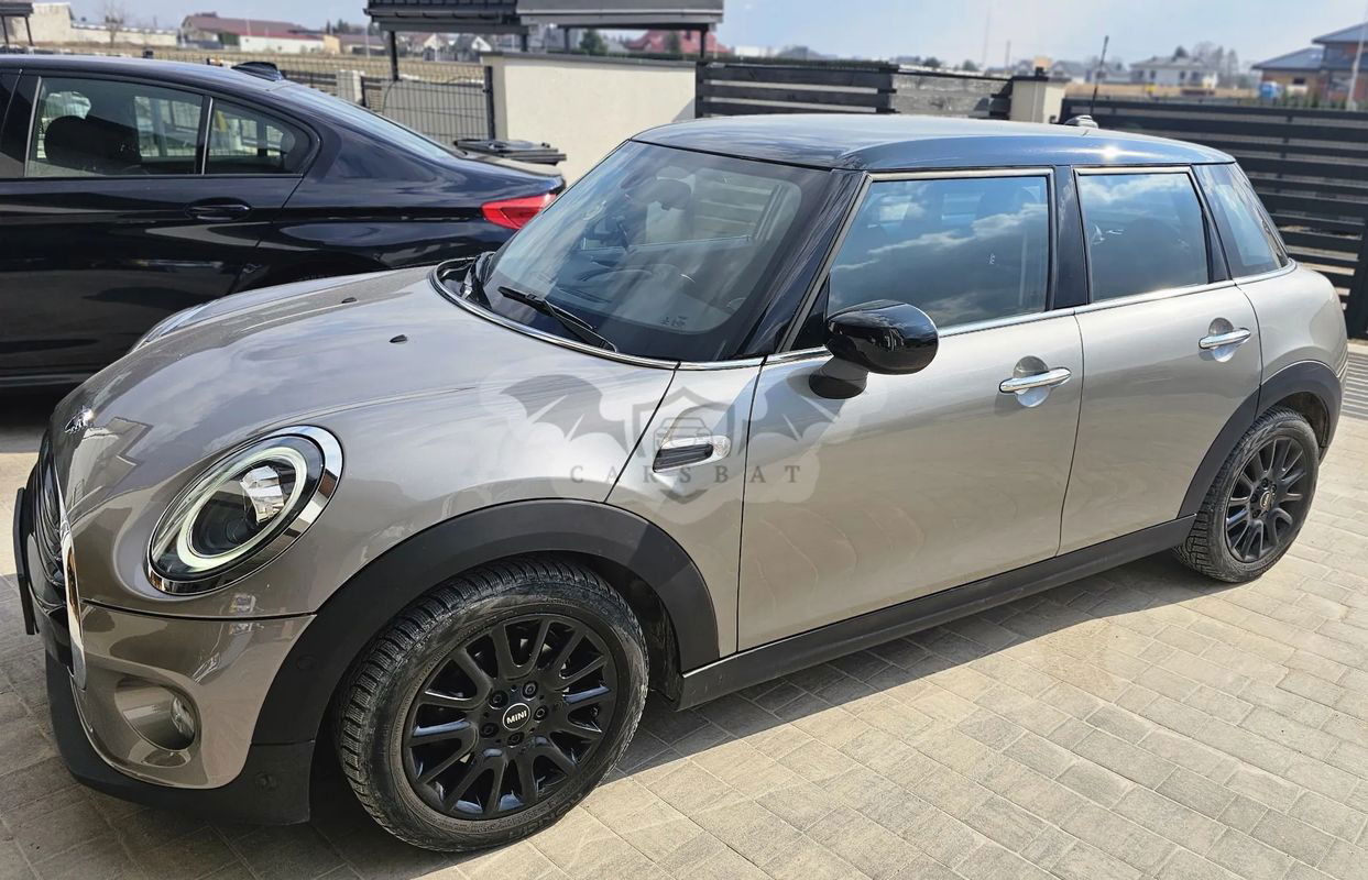 Mini Cooper Standard 2020