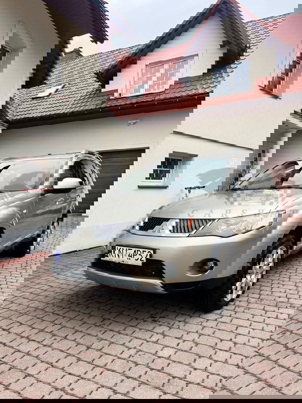 Mitsubishi Outlander II 2.0 DID Intense + 2007