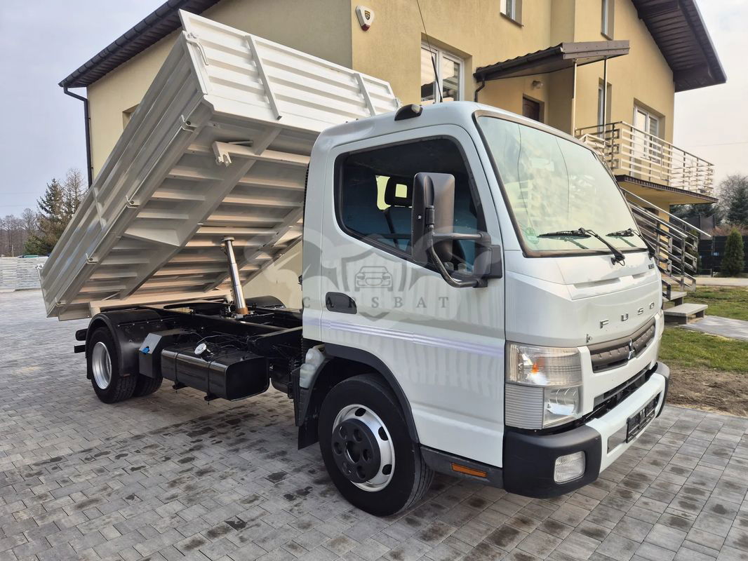 Mitsubishi Fuso Canter 2015