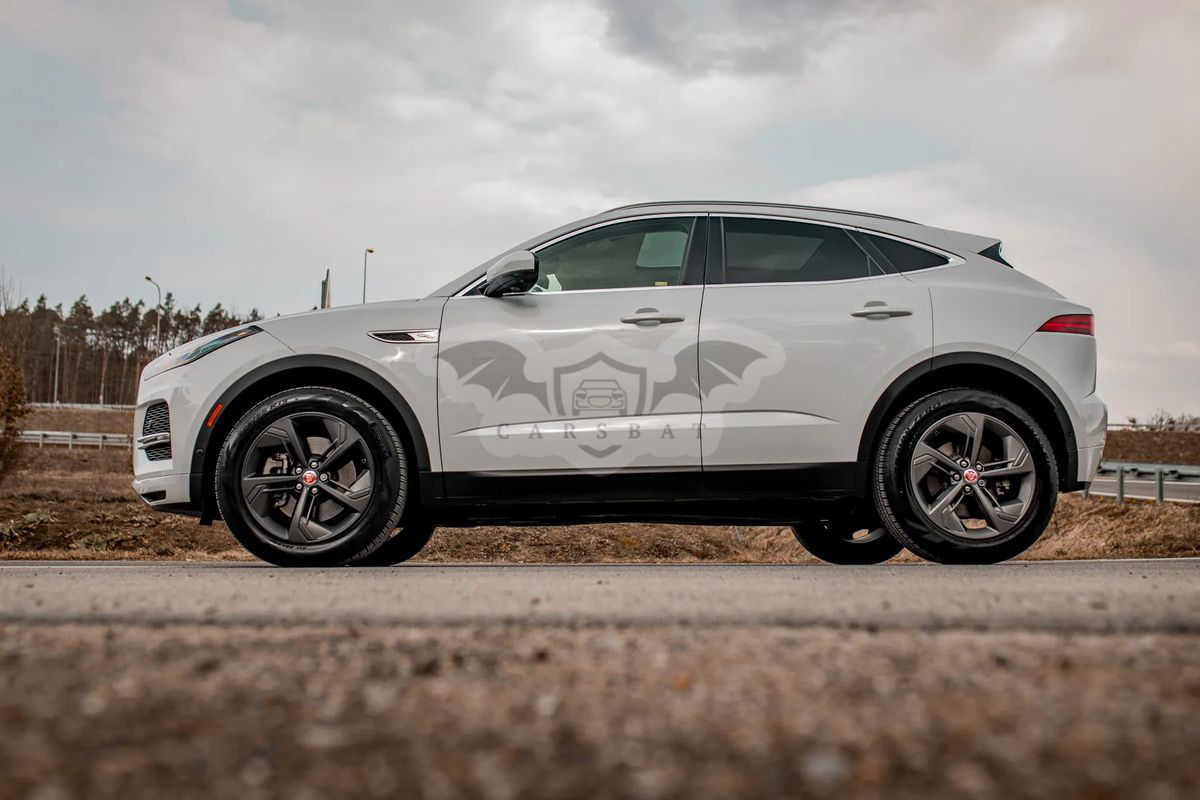 Jaguar E-Pace P250 AWD R-Dynamic SE 2021