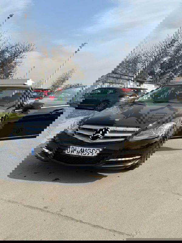 Mercedes-Benz C W204 300 CDI DPF 4Matic (BlueEFFICIENCY) 7G-TRONIC Avantgarde 2013