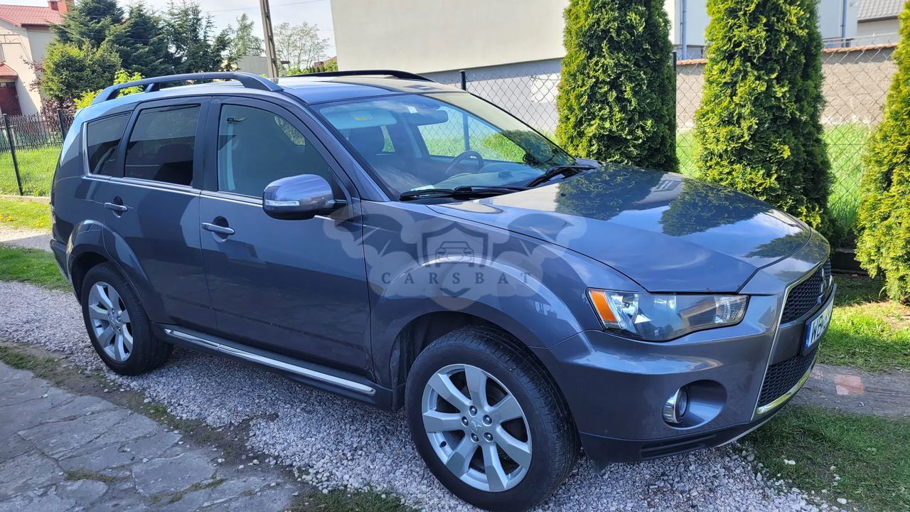 Mitsubishi Outlander II 2.0 Intense NAVI 2WD EU5 2011