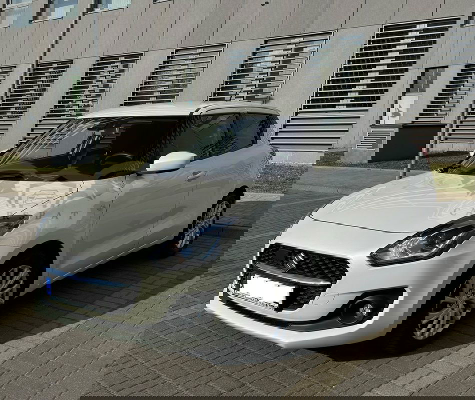 Suzuki Swift VI 1.2 Dualjet SHVS Premium Plus 2020