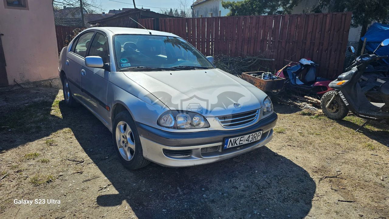 Toyota Avensis I 1.6 Terra 1999