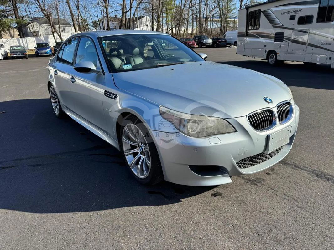 BMW M5 2006