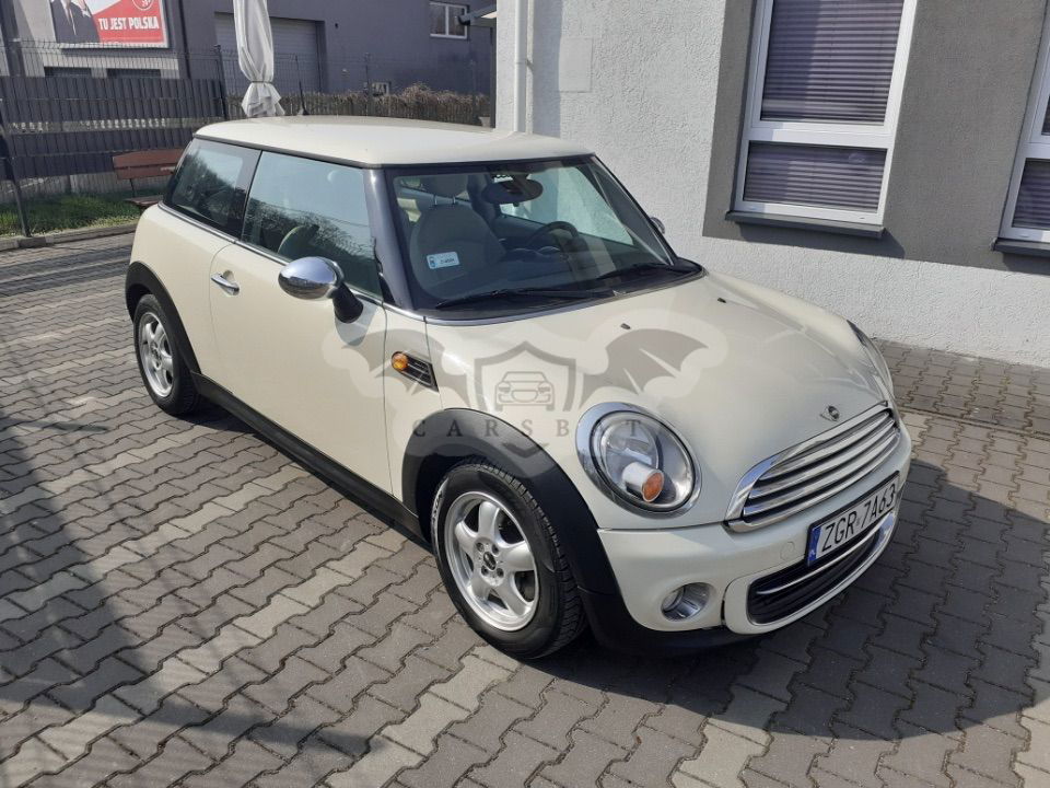 Mini One Standard 2010