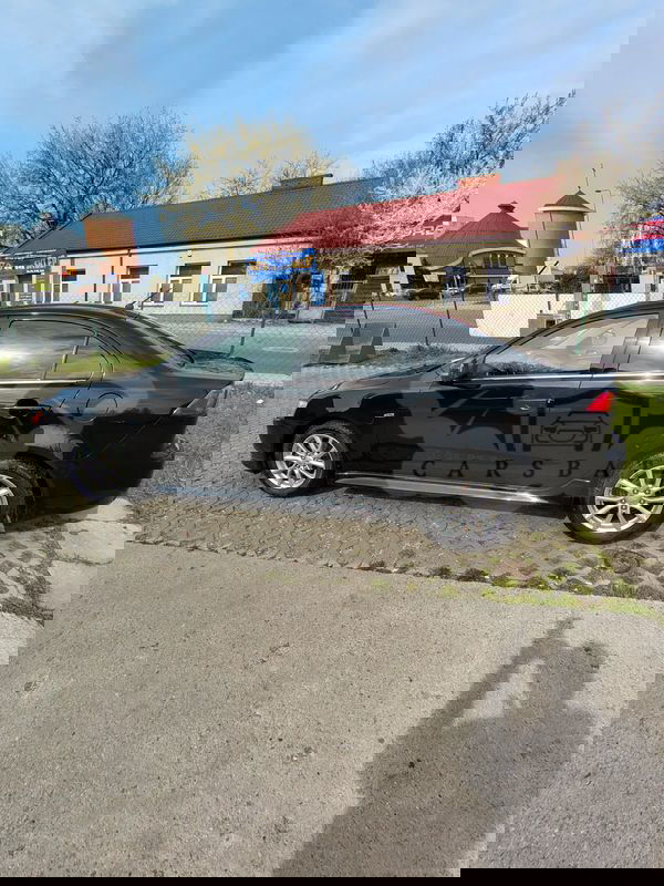 Mitsubishi Lancer IX 1.6 Invite 2015