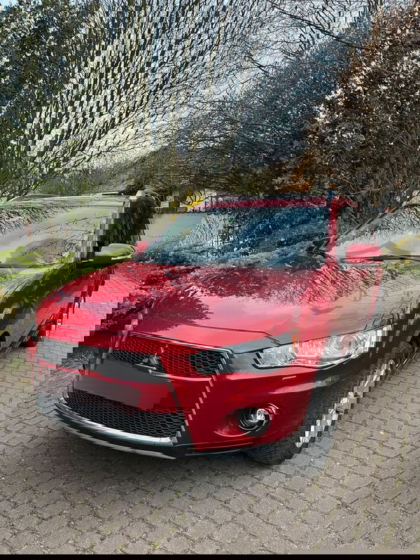 Mitsubishi Outlander II 2011