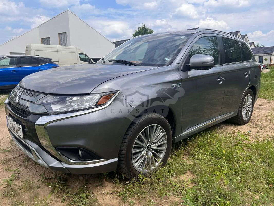 Mitsubishi Outlander III 2021
