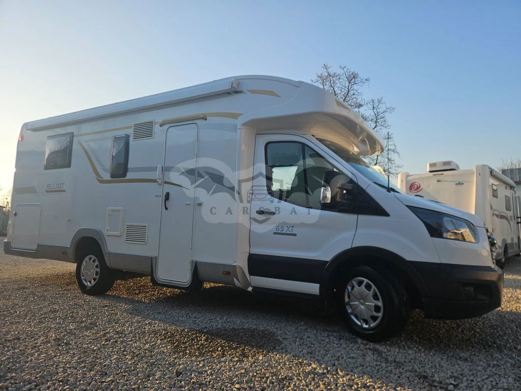 Ci Ford transit 5 osobowa polintegra z opuszczanym łóżkiem i garazem 2018